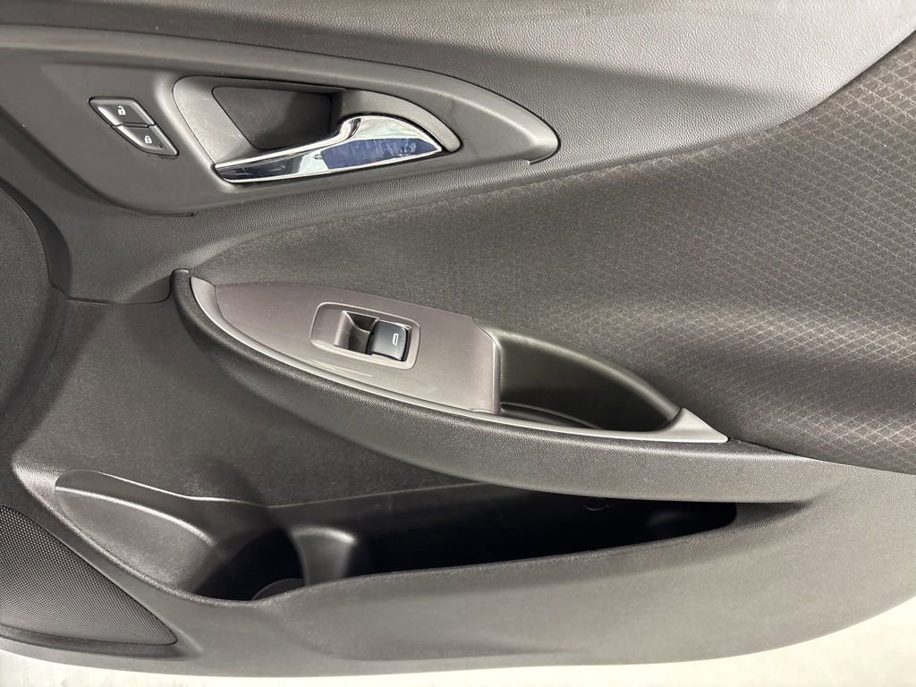Used 2023 Chevrolet Malibu RS image 15