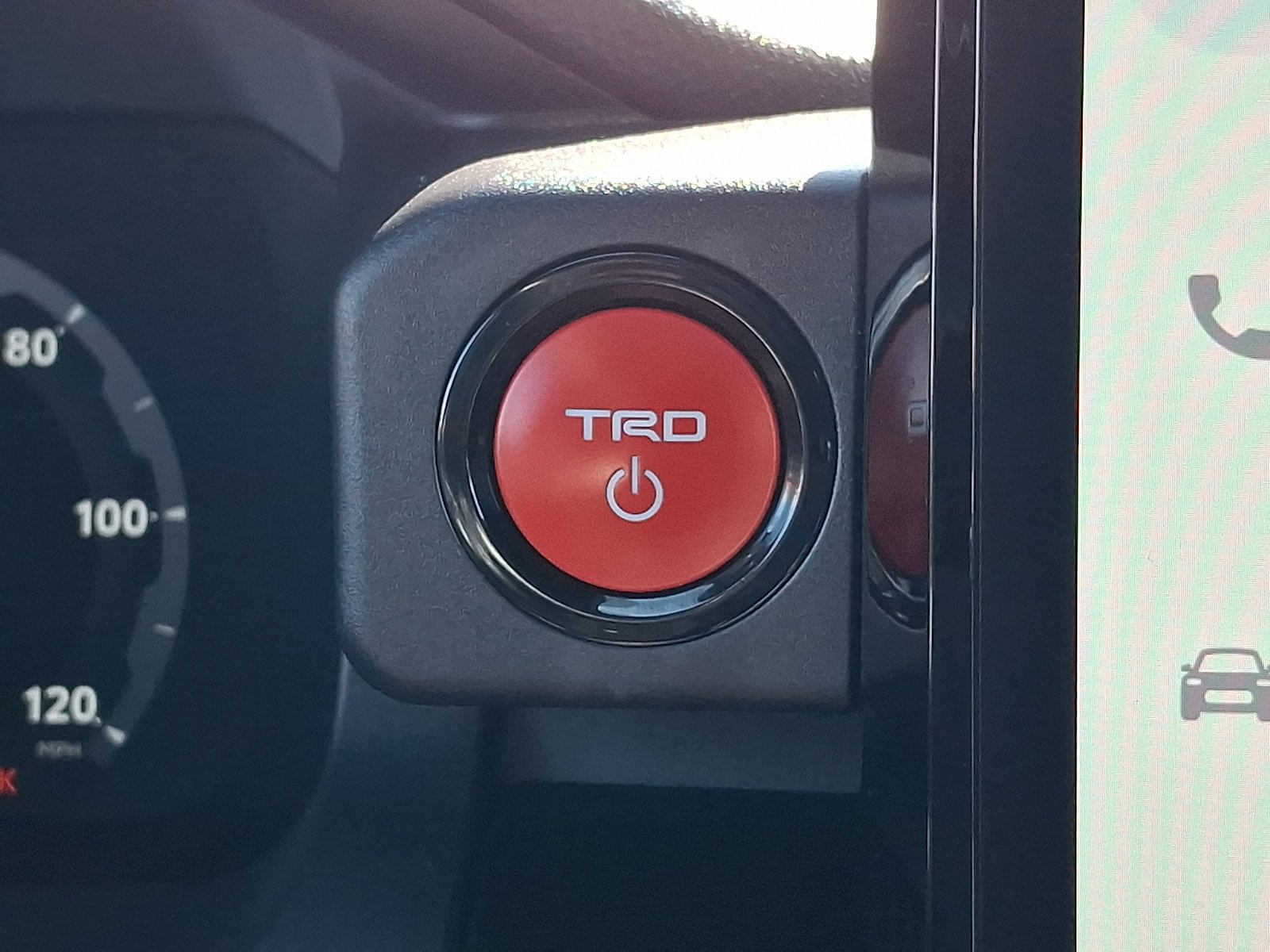 Certified 2025 Toyota 4Runner TRD Pro AWD/4WD image 23