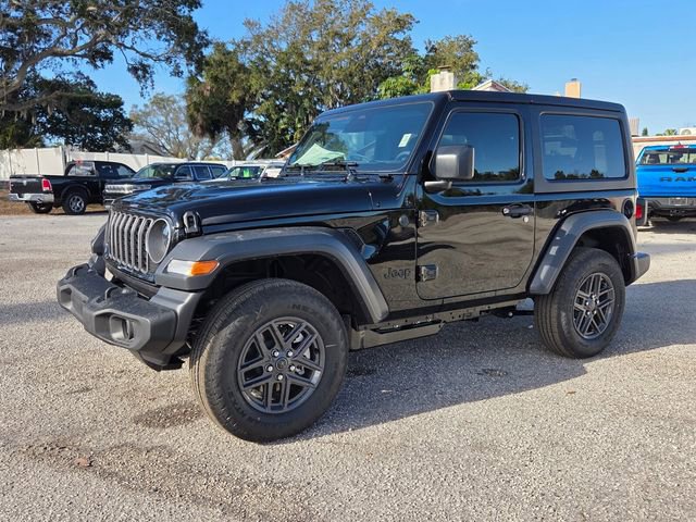 Used 2026 Jeep Wrangler Sport AWD/4WD image 3