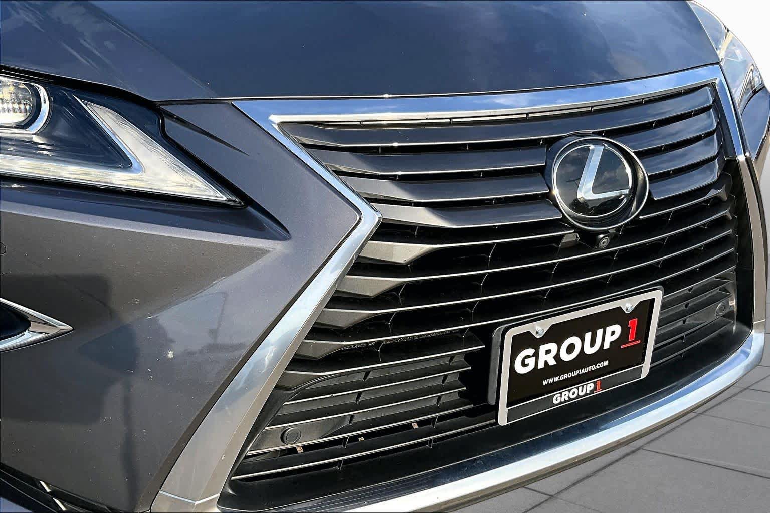 Used 2019 Lexus RX 350 FWD w/ Navigation Package image 27