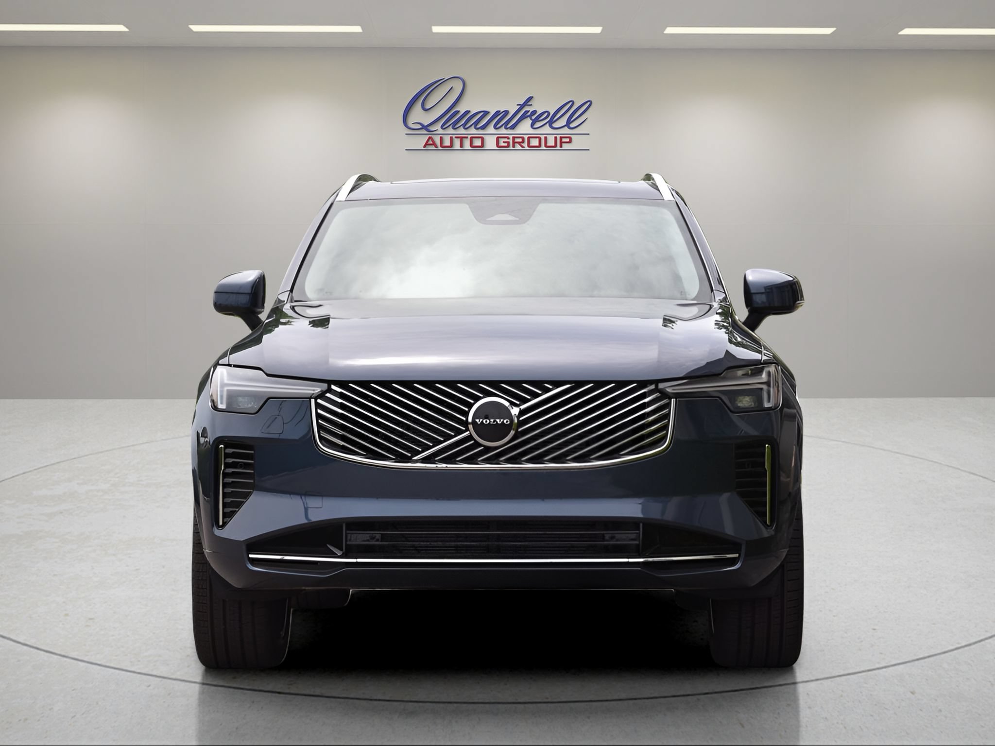 Used 2026 Volvo XC90 B5 Core w/ Protection Package Premier AWD/4WD image 9