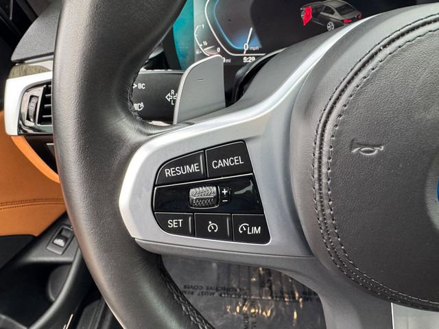 Used 2023 BMW 530e w/ M Sport Package image 22