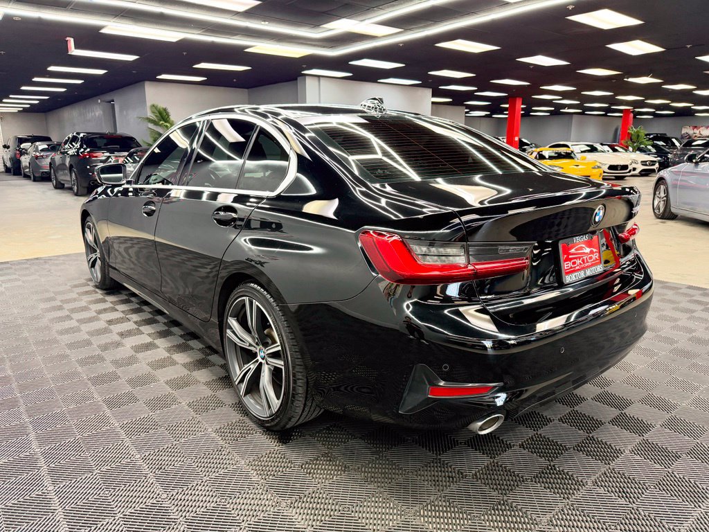 Used 2021 BMW 330i Sedan w/ Convenience Package RWD image 11