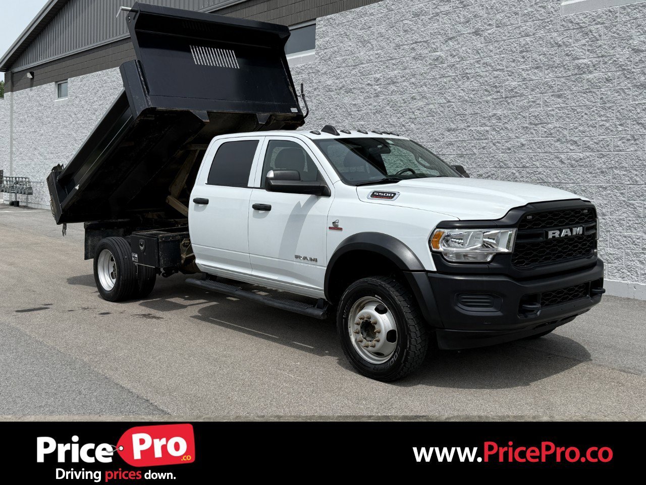Used 2022 RAM 5500 Tradesman w/ Max Tow Package image 1
