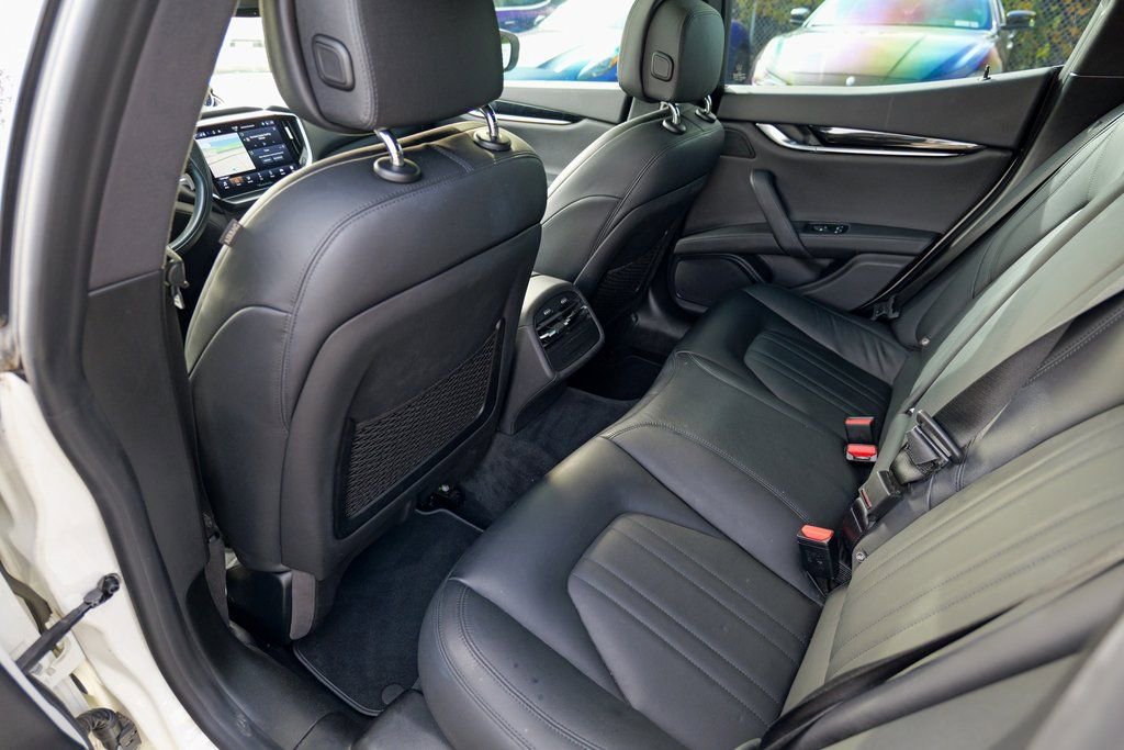 Used 2022 Maserati Ghibli Modena Q4 image 23