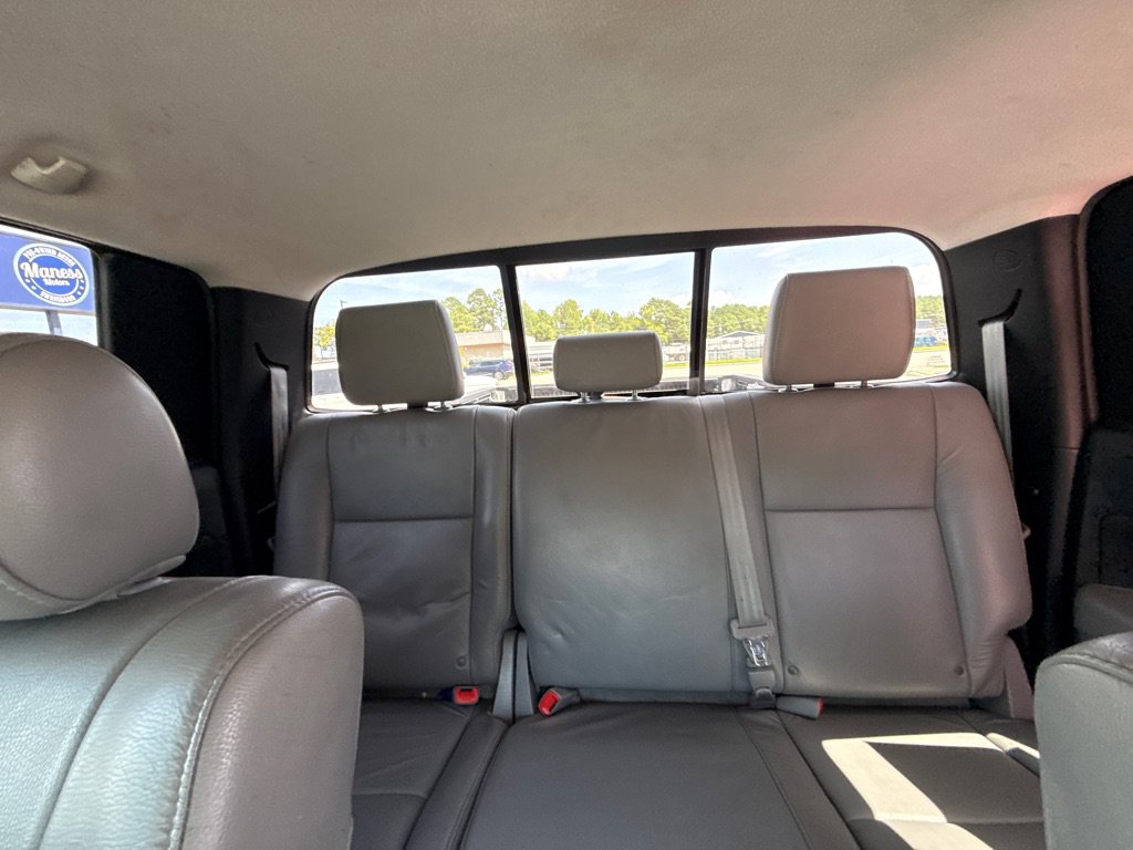 Used 2011 Toyota Tundra Limited w/ Memory Pkg AWD/4WD image 19