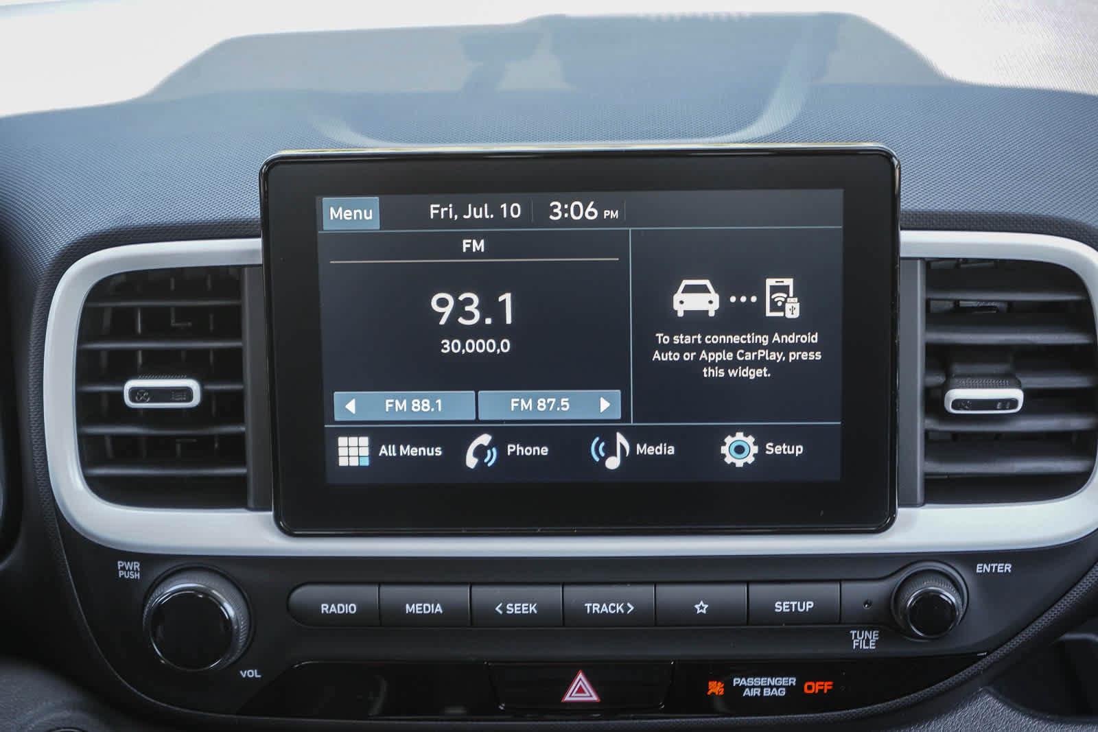 New 2026 Hyundai Venue SEL FWD image 14