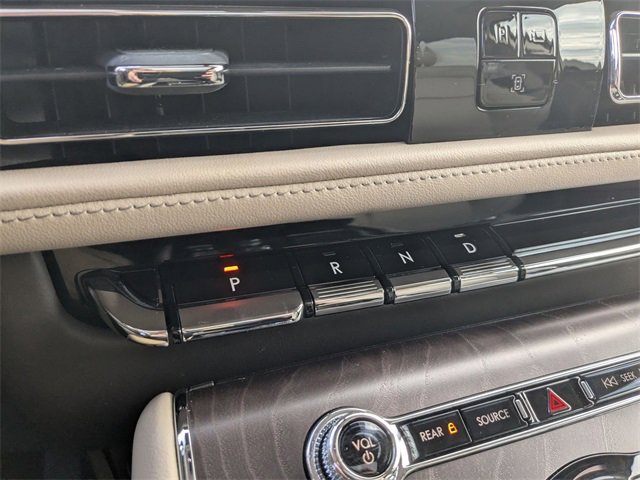 Used 2022 Lincoln Aviator Reserve w/ Class IV Trailer Tow Package image 20