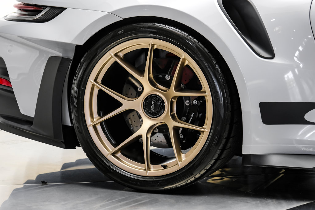 Used 2025 Porsche 911 GT3 RS RWD image 64