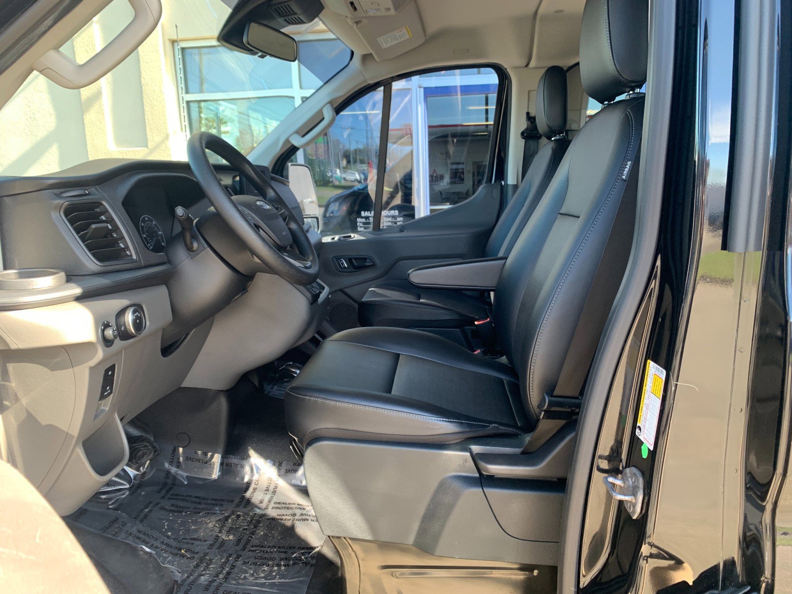 Used 2023 Ford Transit 350 XL RWD image 10