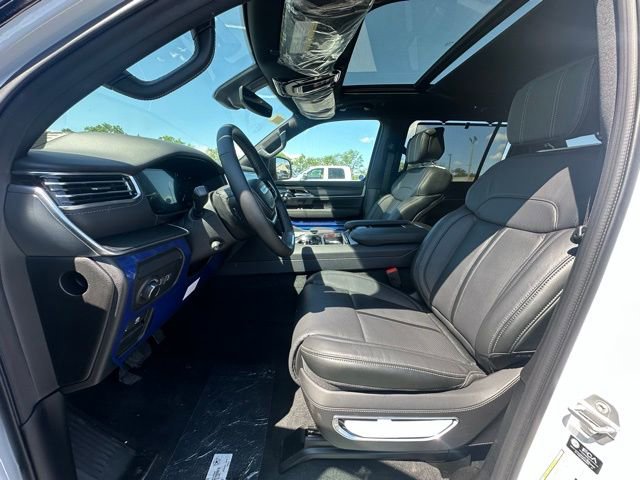 New 2026 Jeep Grand Wagoneer Summit AWD/4WD image 24
