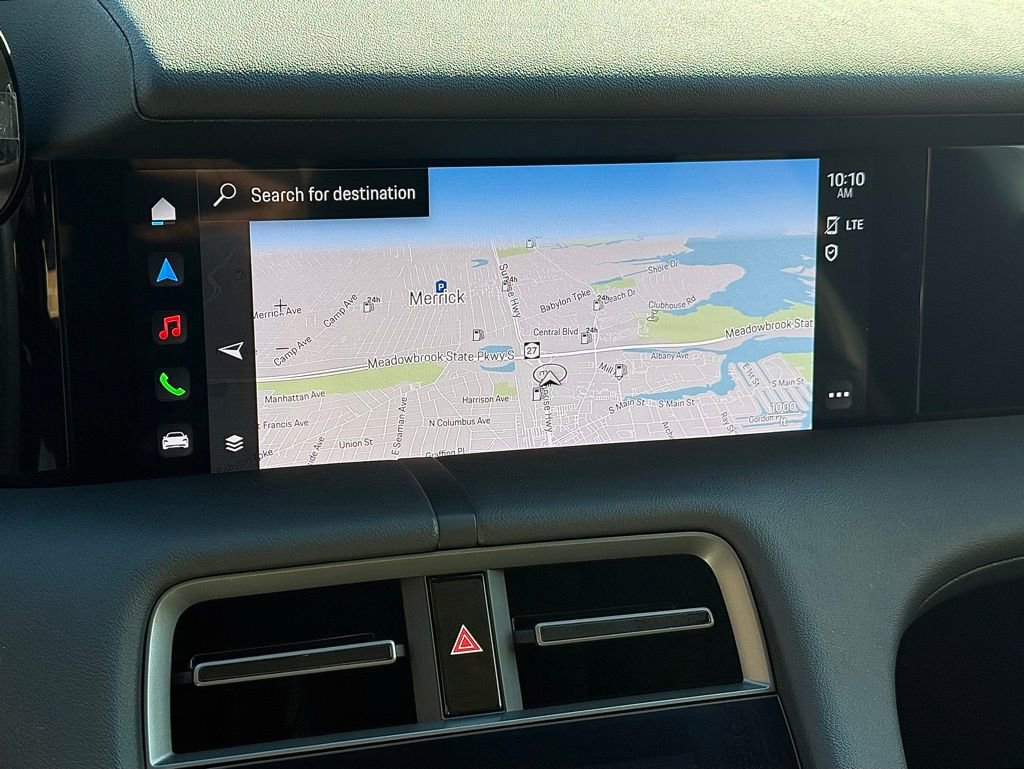 Certified 2024 Porsche Taycan image 14