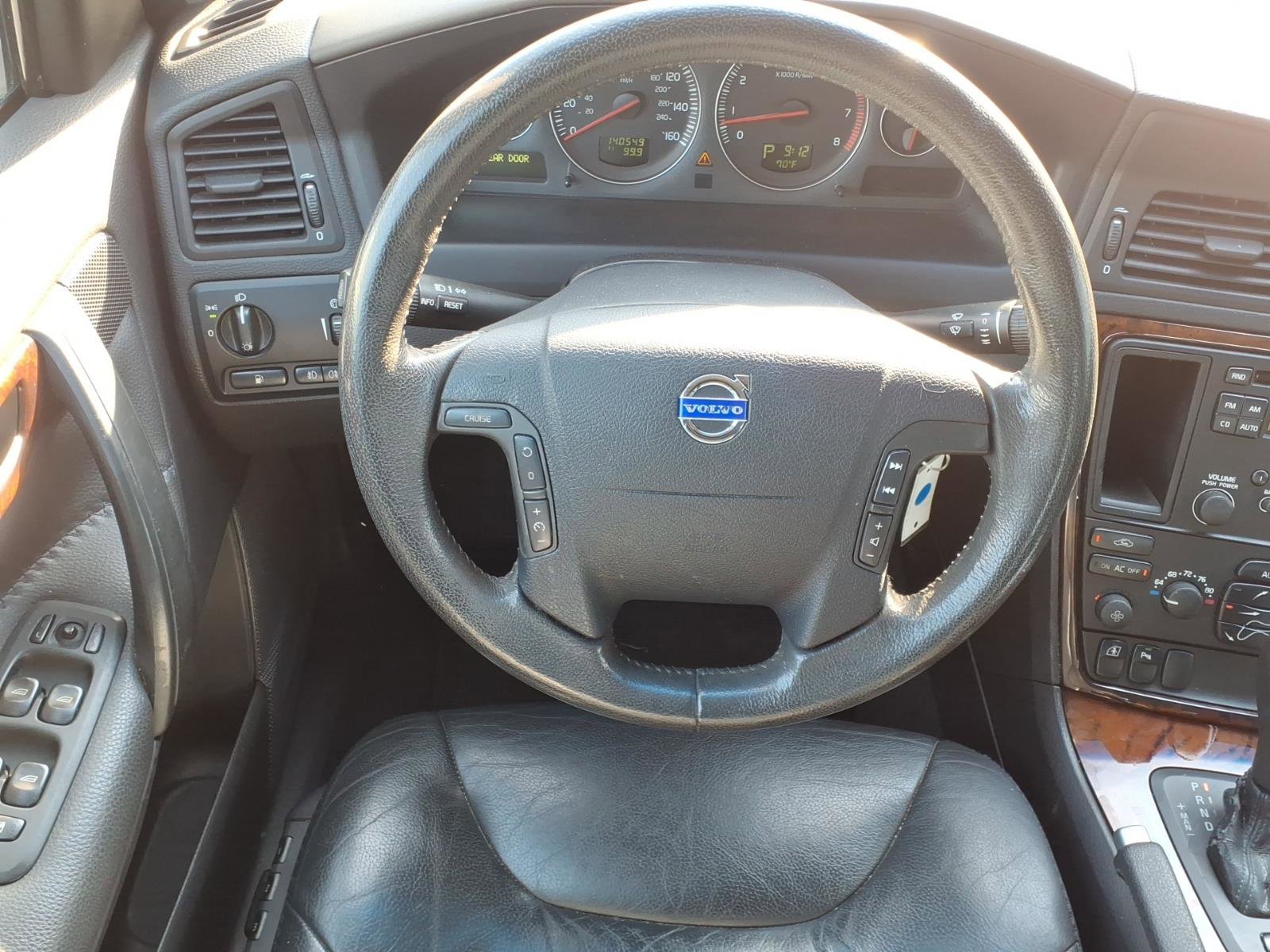 Used 2006 Volvo XC70 image 5