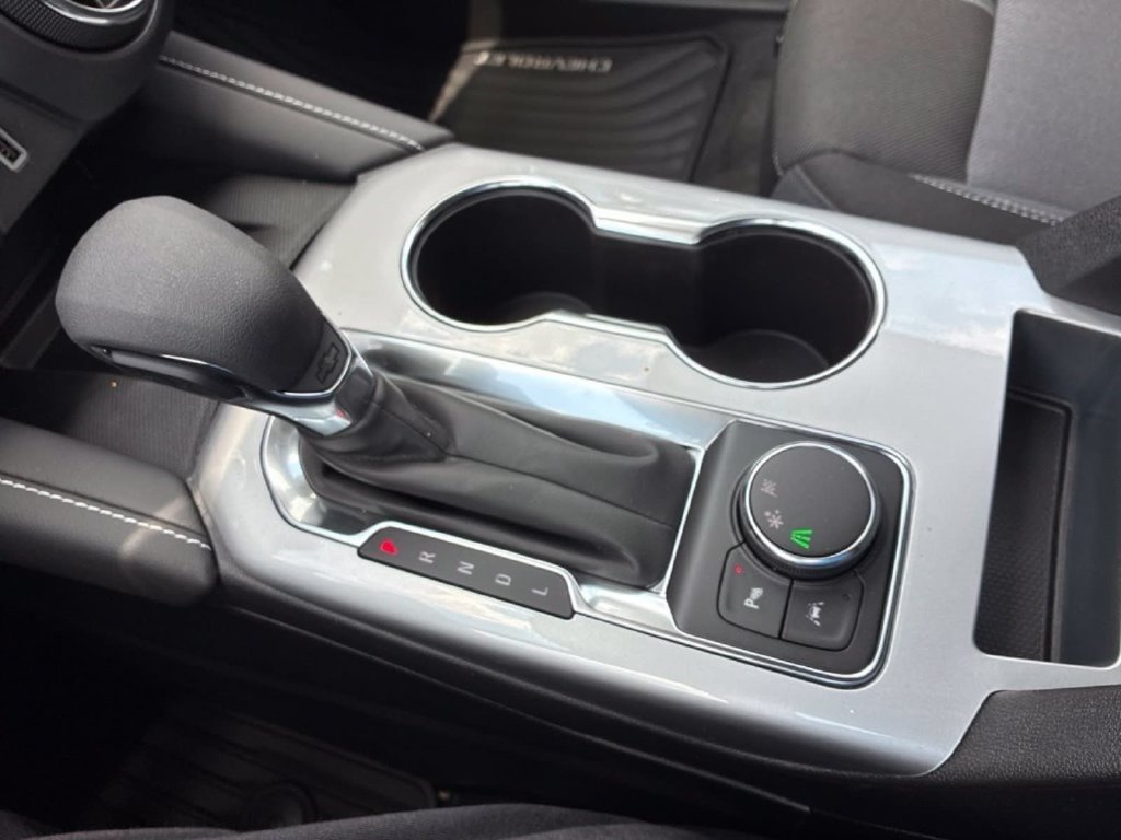 New 2026 Chevrolet Blazer LT w/ Convenience Package FWD image 29