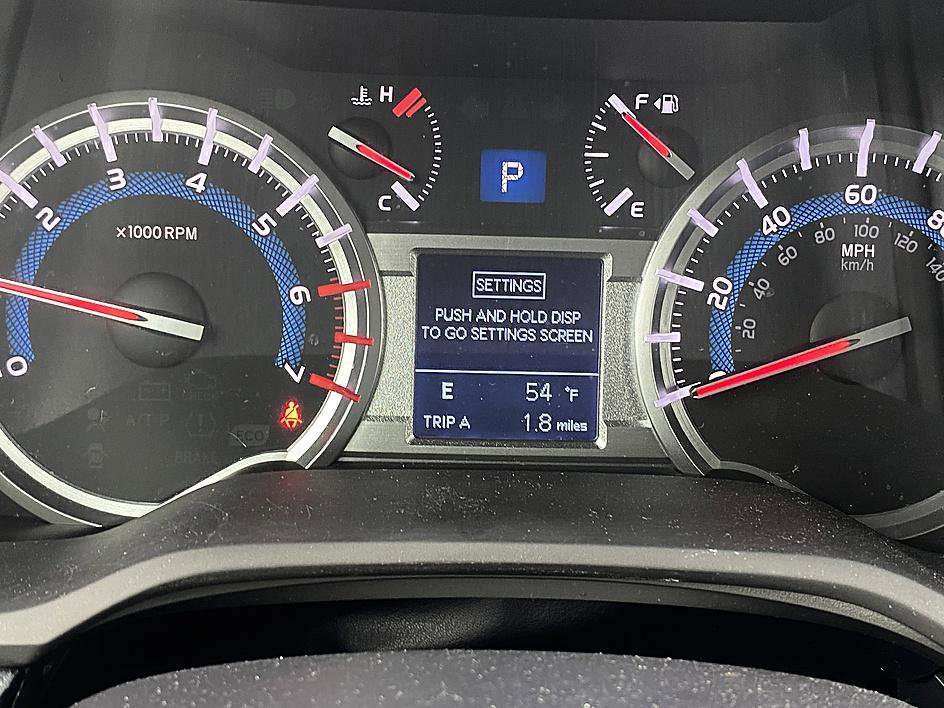 Used 2018 Toyota 4Runner TRD Off-Road AWD/4WD image 14