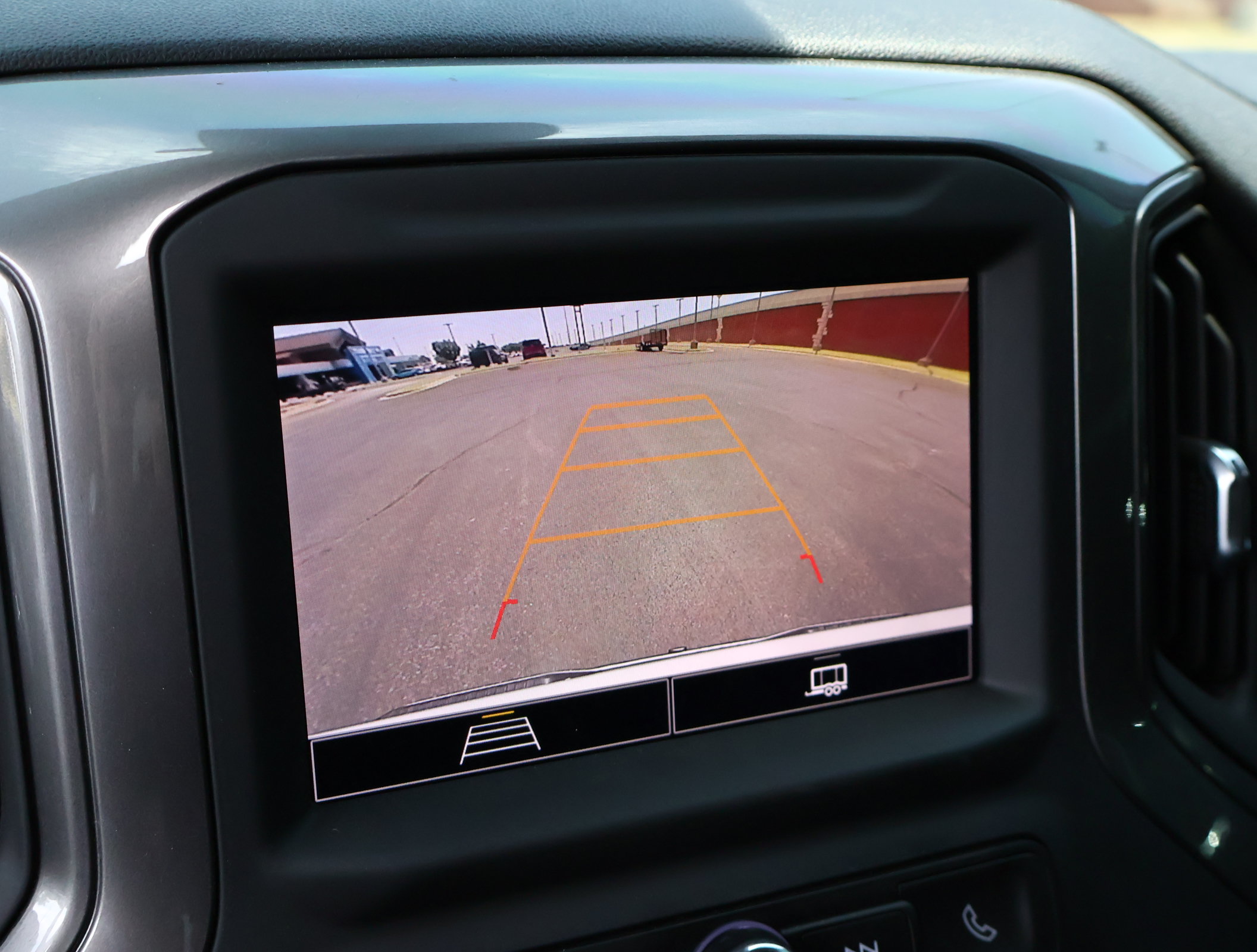 Used 2025 Chevrolet Silverado 1500 Custom w/ LPO, Dark Essentials Package AWD/4WD image 5