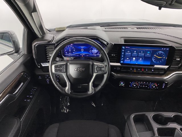 Certified 2024 Chevrolet Silverado 1500 RST AWD/4WD image 14