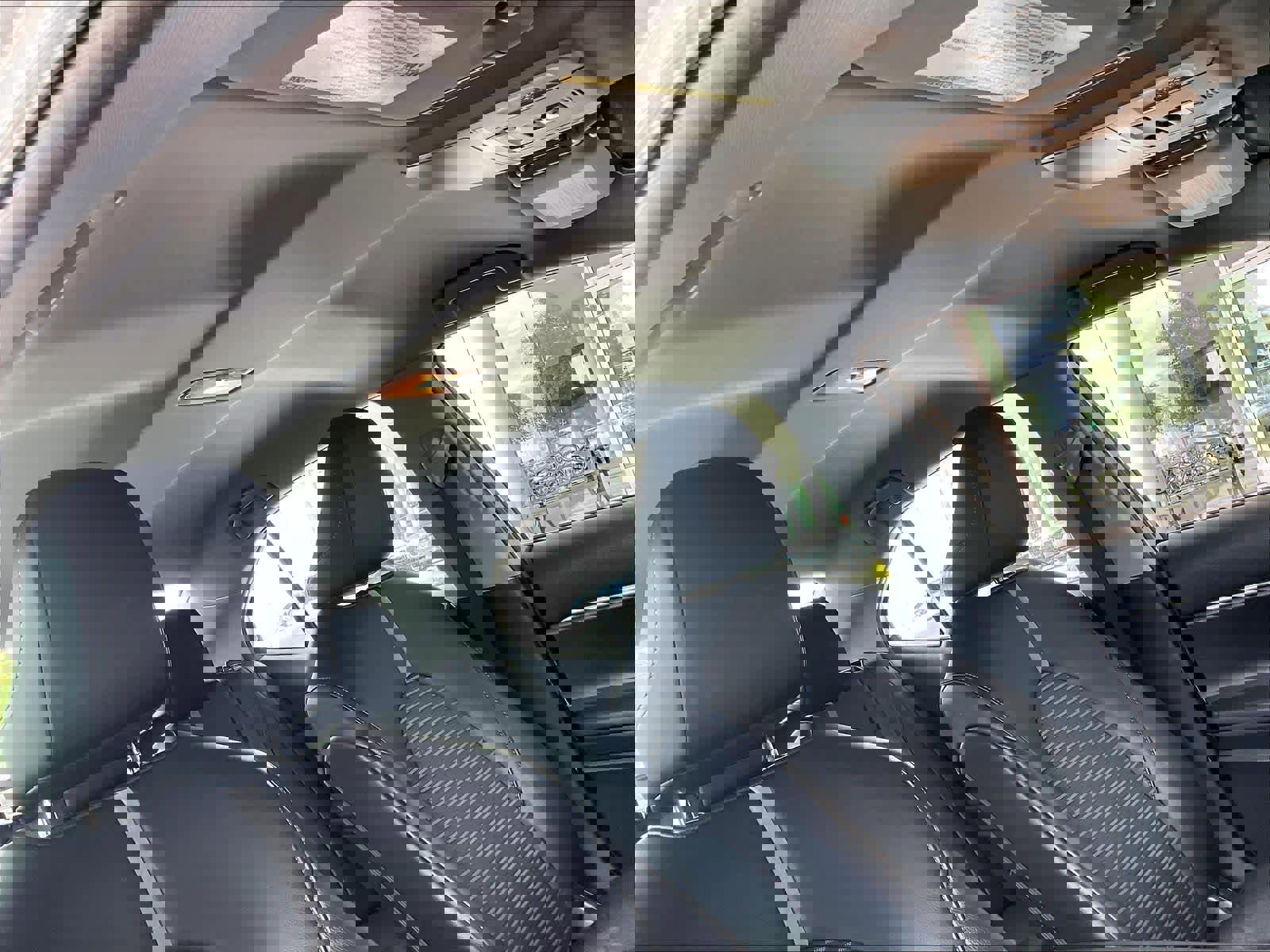 Used 2021 Toyota Camry SE FWD image 22