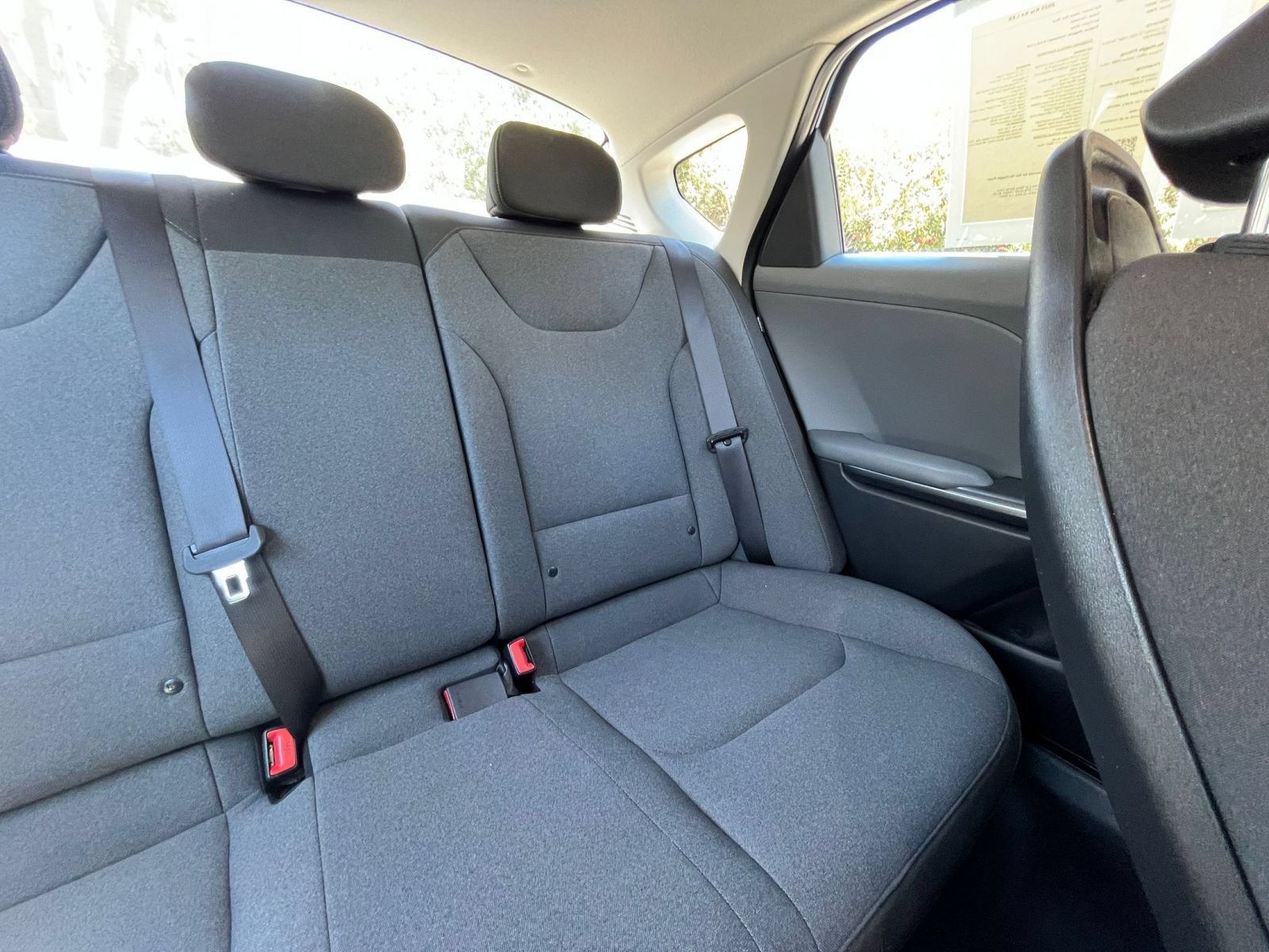 Used 2025 Kia K4 FWD image 36