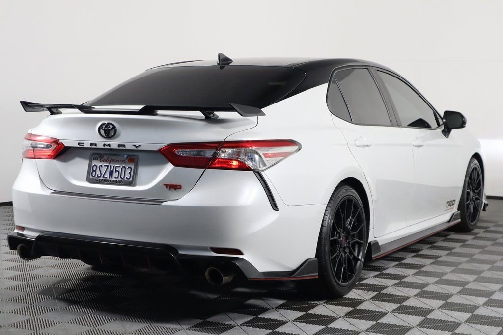 Used 2020 Toyota Camry TRD FWD image 4