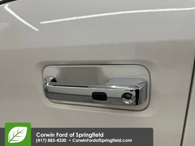 Used 2016 Ford F150 Platinum w/ Equipment Group 701A Luxury image 25