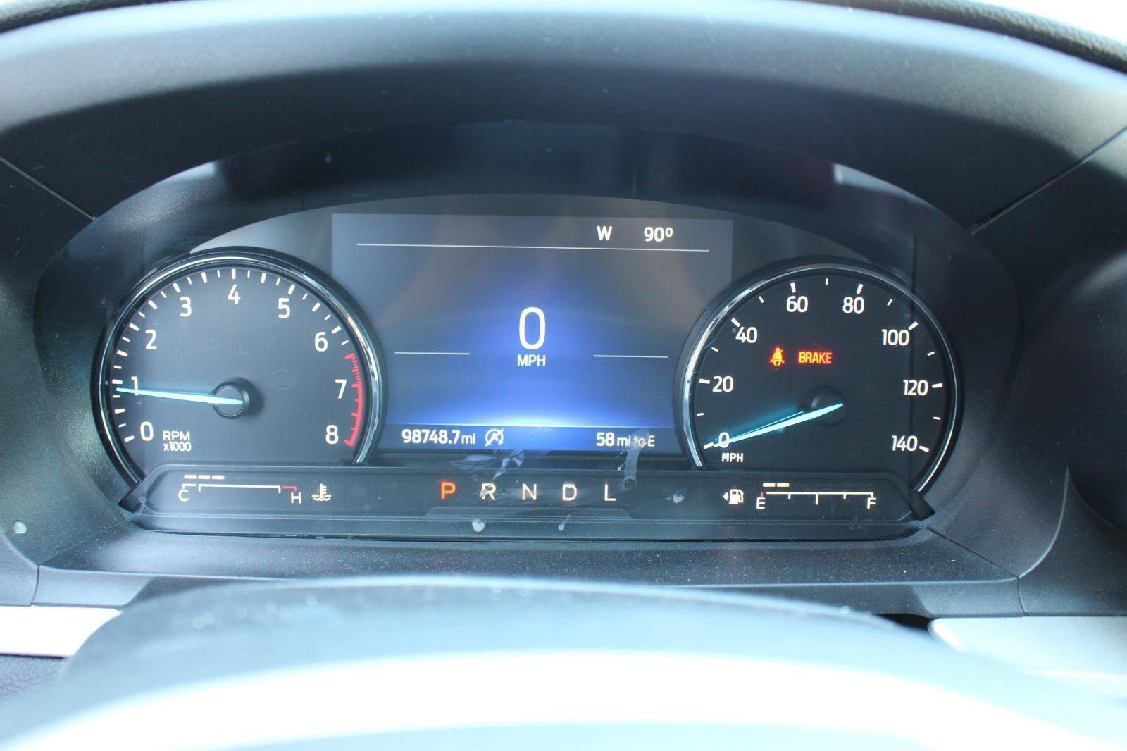 Used 2021 Ford Explorer XLT image 20