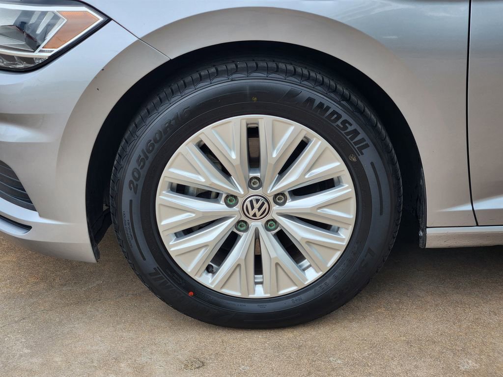 Used 2020 Volkswagen Jetta S w/ Driver Assistance Package FWD image 12