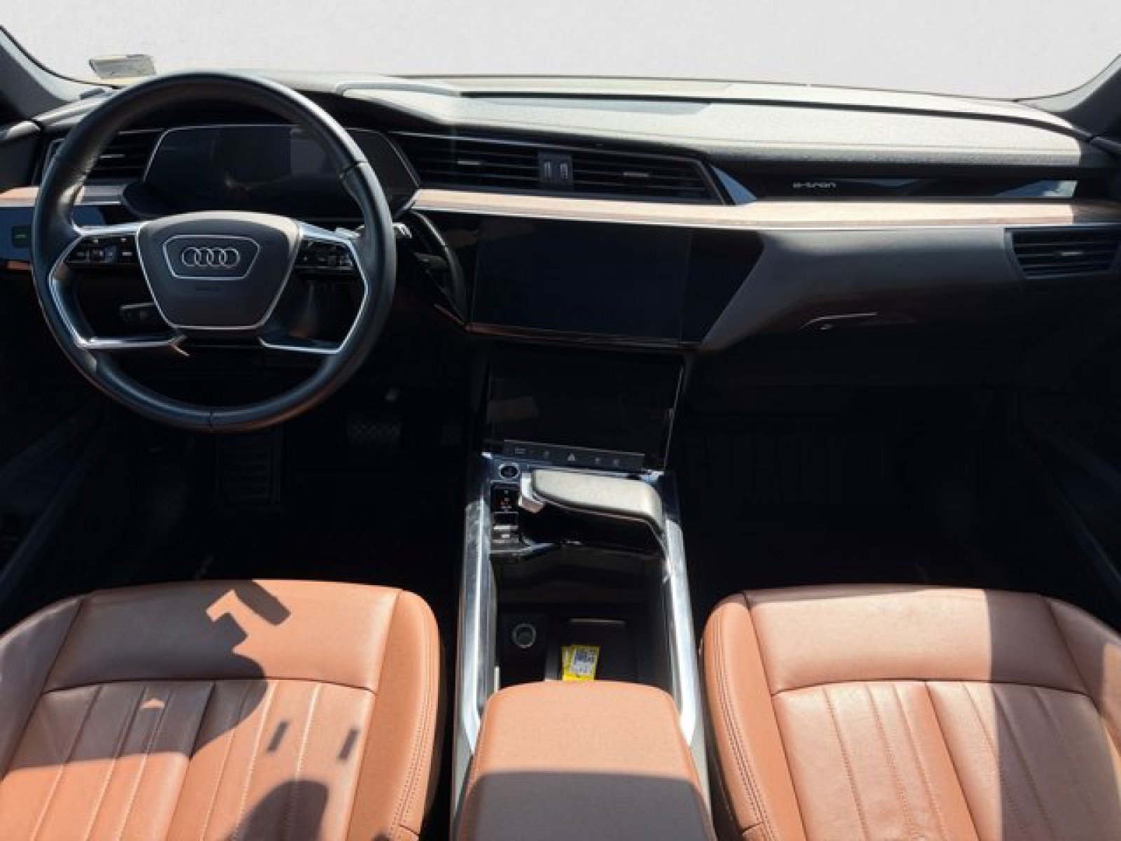 Used 2022 Audi e-tron Premium AWD/4WD image 13