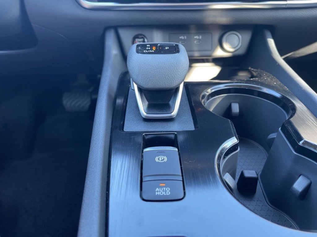 New 2026 Nissan Rogue S image 10