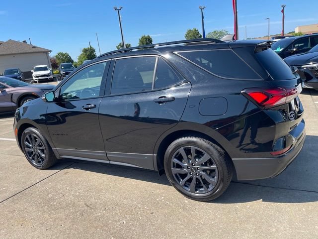 Certified 2024 Chevrolet Equinox RS w/ RS Leather Package FWD image 4