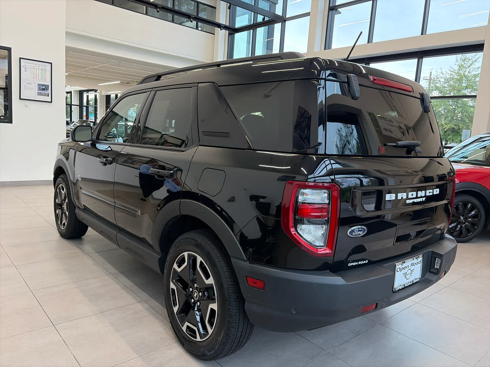 Used 2021 Ford Bronco Sport Outer Banks AWD/4WD image 2