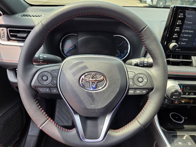 Used 2021 Toyota RAV4 SE w/ Weather & Moonroof Package AWD/4WD image 30
