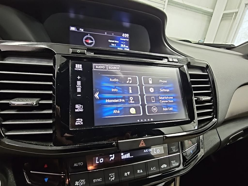 Used 2016 Honda Accord EX-L image 15