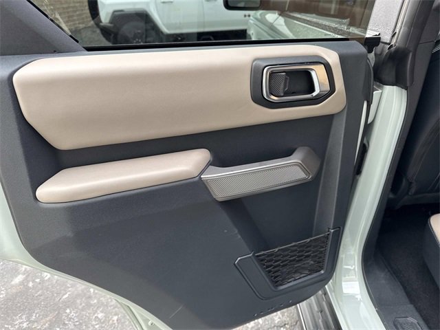 Used 2022 Ford Bronco Wildtrak image 10