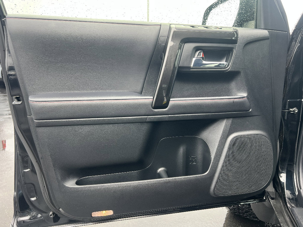Used 2023 Toyota 4Runner TRD Off-Road Premium image 15