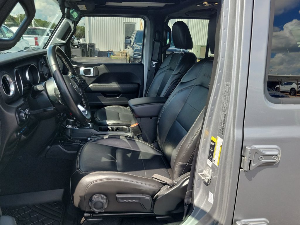 Used 2021 Jeep Wrangler Unlimited Sahara w/ Safety Group AWD/4WD image 19