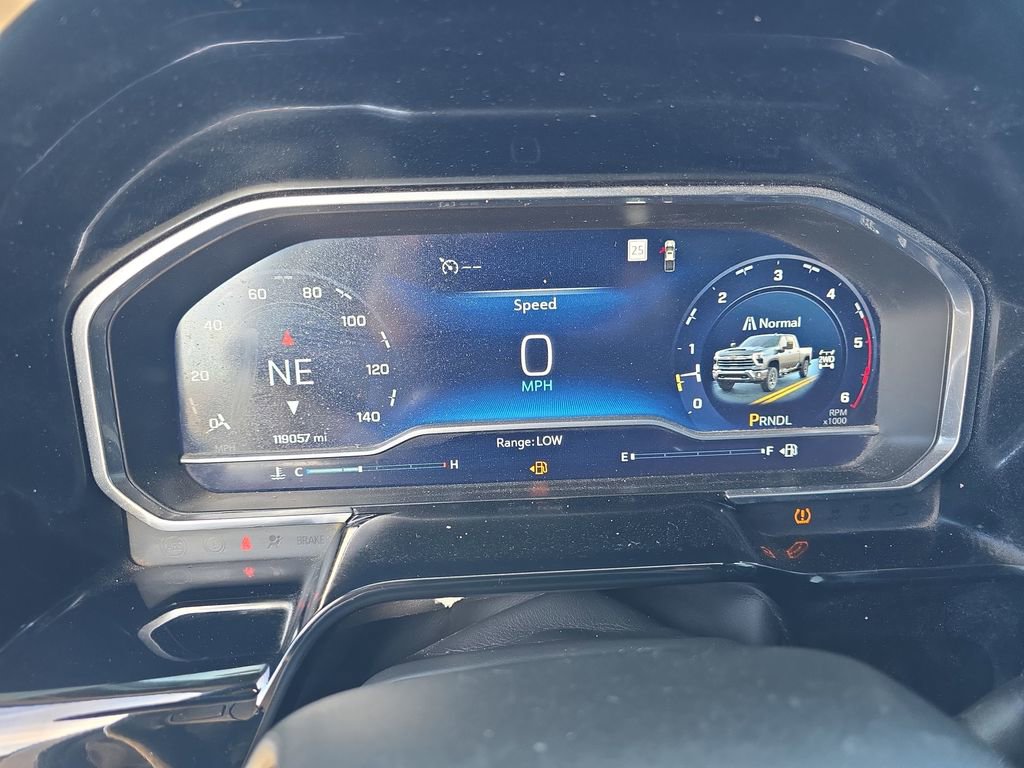 Used 2024 Chevrolet Silverado 2500 LT w/ Convenience Package image 19