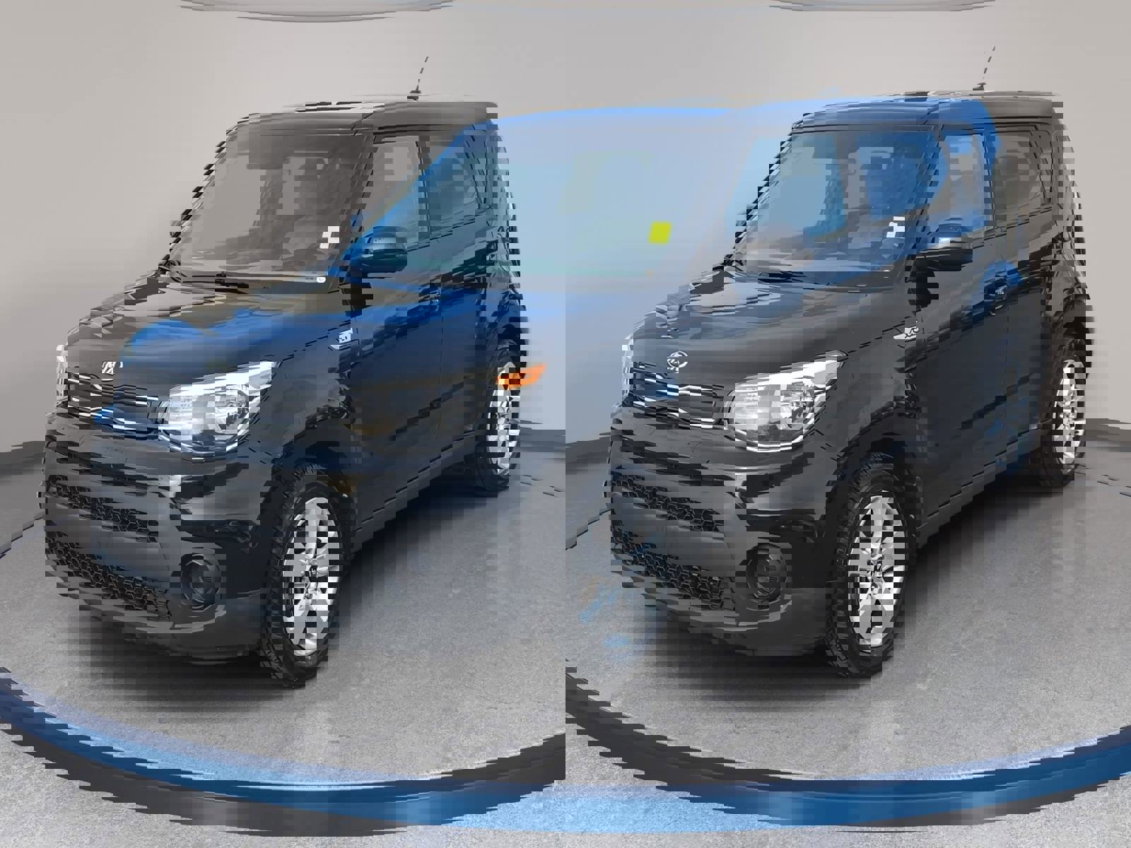 Used 2017 Kia Soul w/ Convenience Package image 1