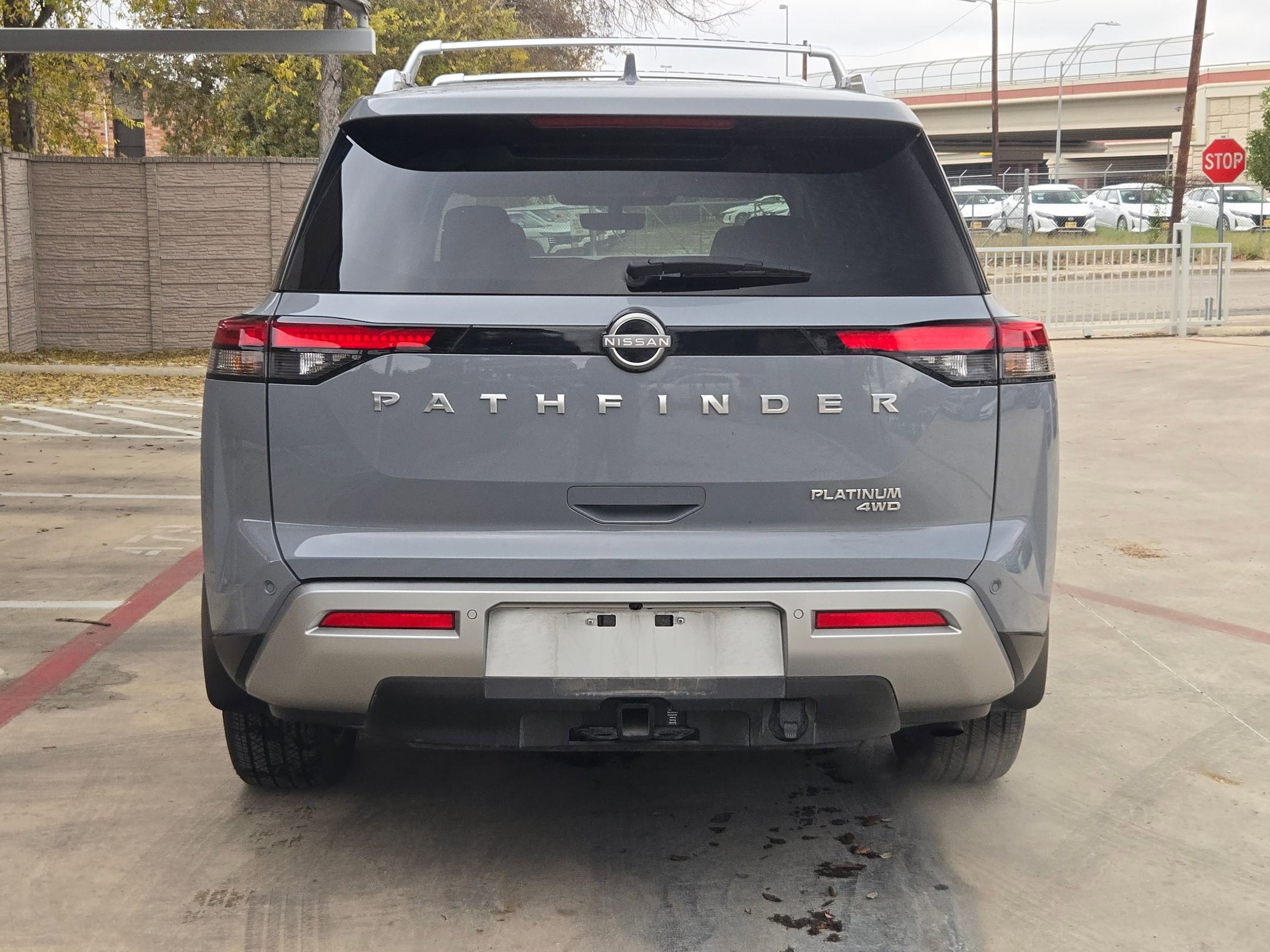 Certified 2024 Nissan Pathfinder Platinum w/ Cargo Package image 4