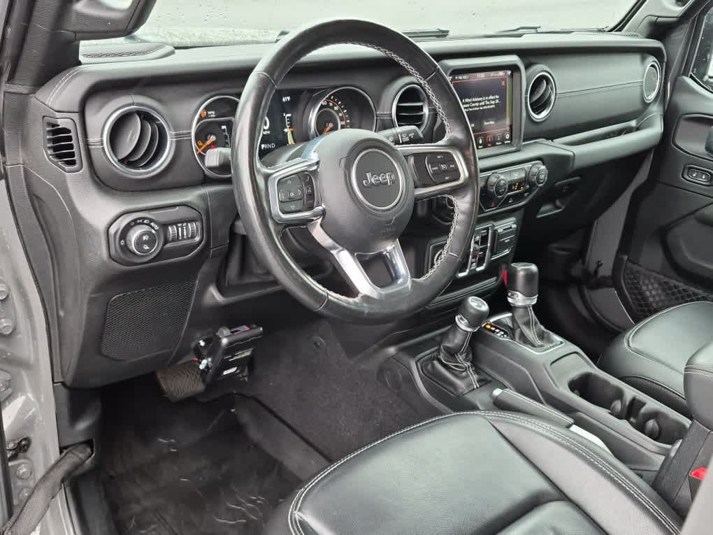 Used 2021 Jeep Gladiator Overland w/ Popular Equipment Package AWD/4WD image 14