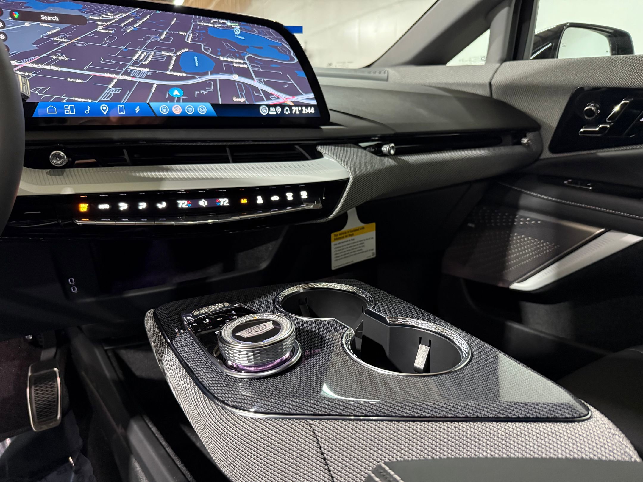 New 2026 Cadillac Optiq Sport 1 image 19