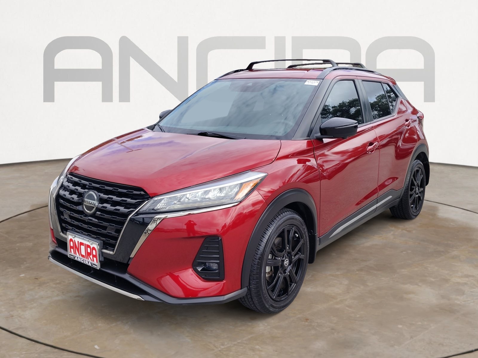 Used 2021 Nissan Kicks SR w/ SR Premium Package FWD image 6