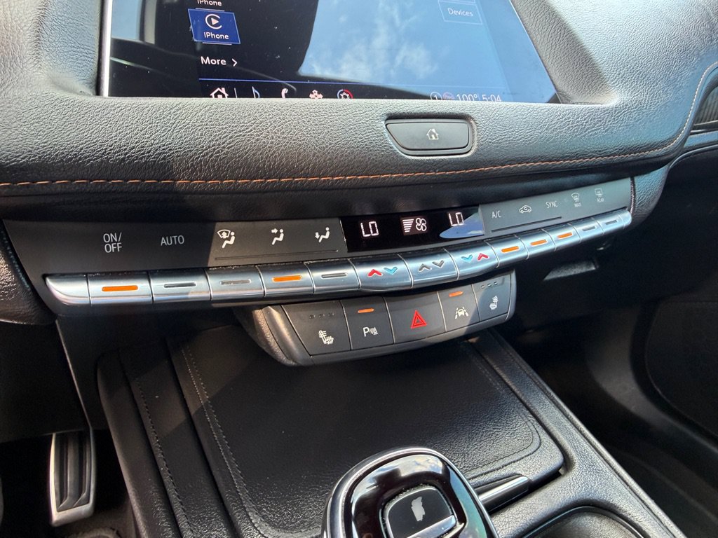 Used 2023 Cadillac XT4 Sport w/ Cold Weather Package FWD image 31