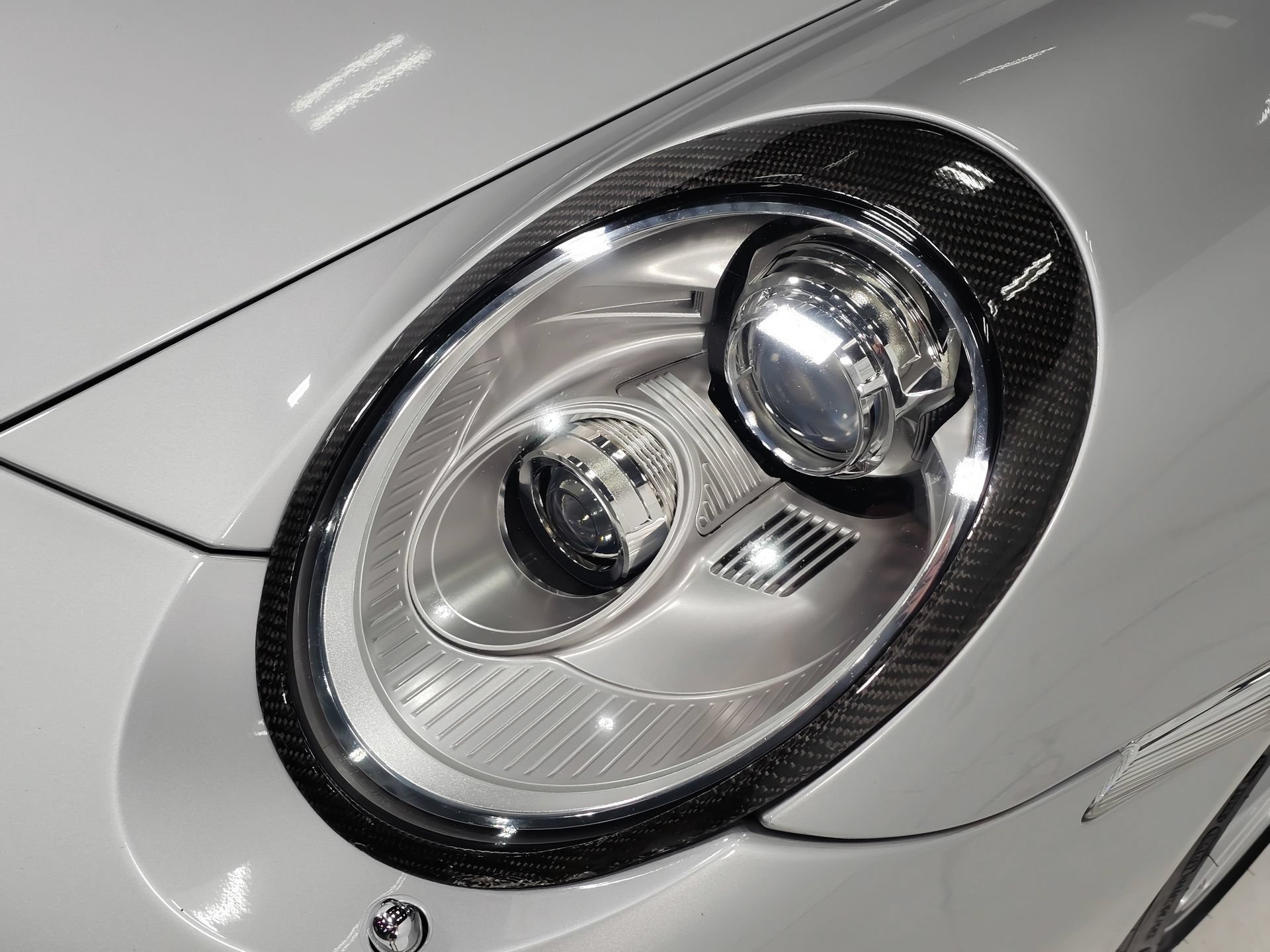 Used 2011 Porsche 911 Turbo S AWD/4WD image 8