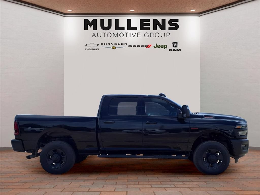 New 2026 RAM 3500 Tradesman AWD/4WD image 4