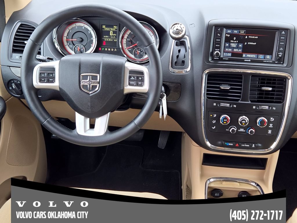 Used 2016 Dodge Grand Caravan SXT w/ Rear Park Assist Package FWD image 21