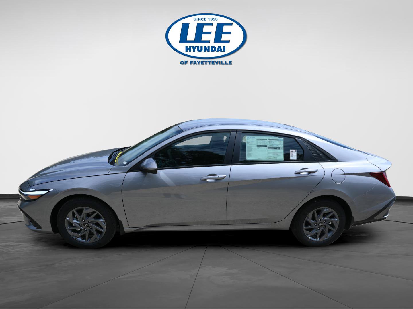 New 2025 Hyundai Elantra Blue image 6