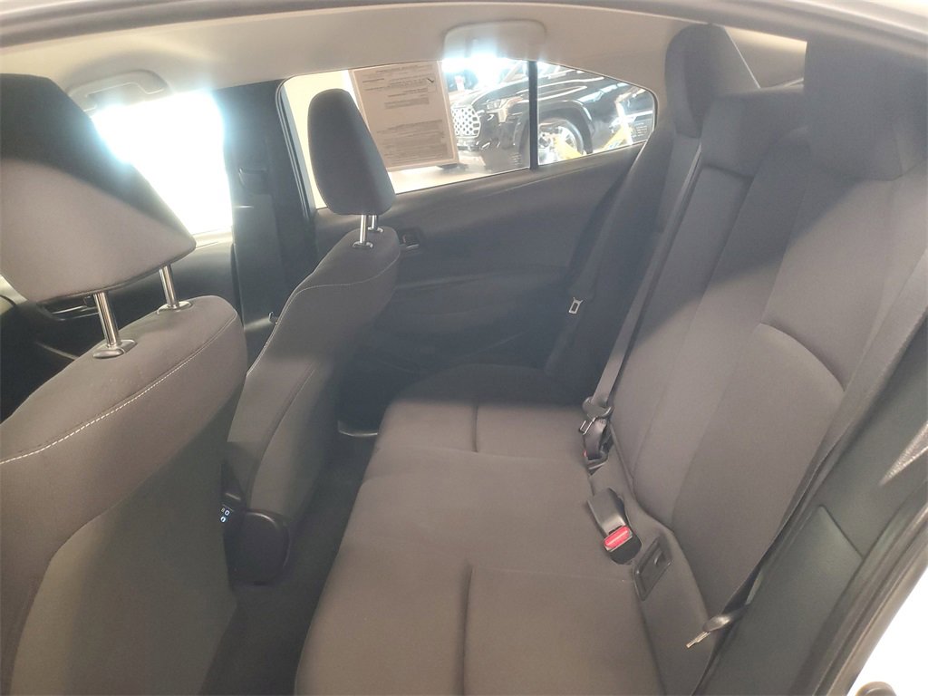 Used 2023 Toyota Corolla LE image 11