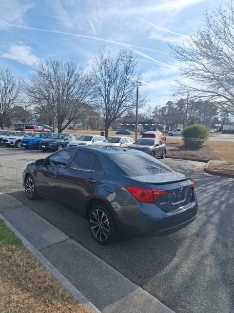 Used 2017 Toyota Corolla SE w/ Carpet Mat Package (TMS) image 6