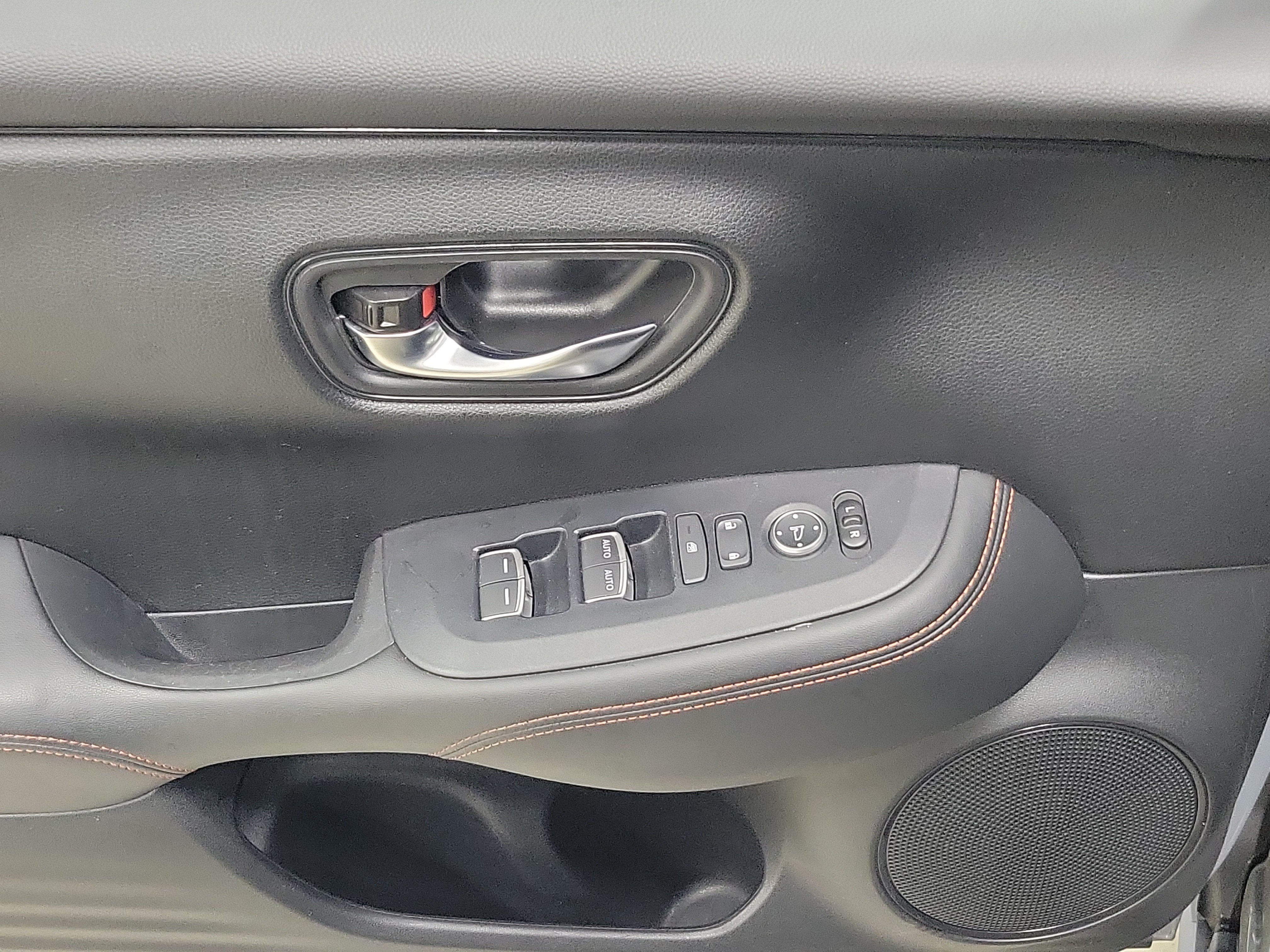 Certified 2024 Honda HR-V Sport image 20